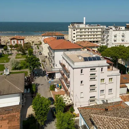 Tre Trilo&suites Apartmanhotel Rimini