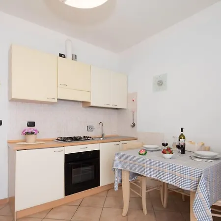 Tre Trilo&suites Hotel apartamentowy 3*