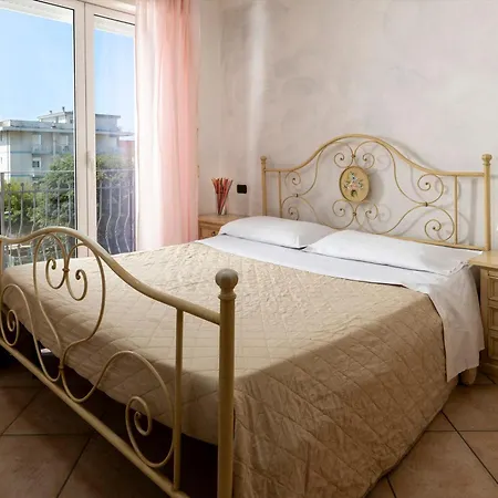 Tre Trilo&suites ريميني